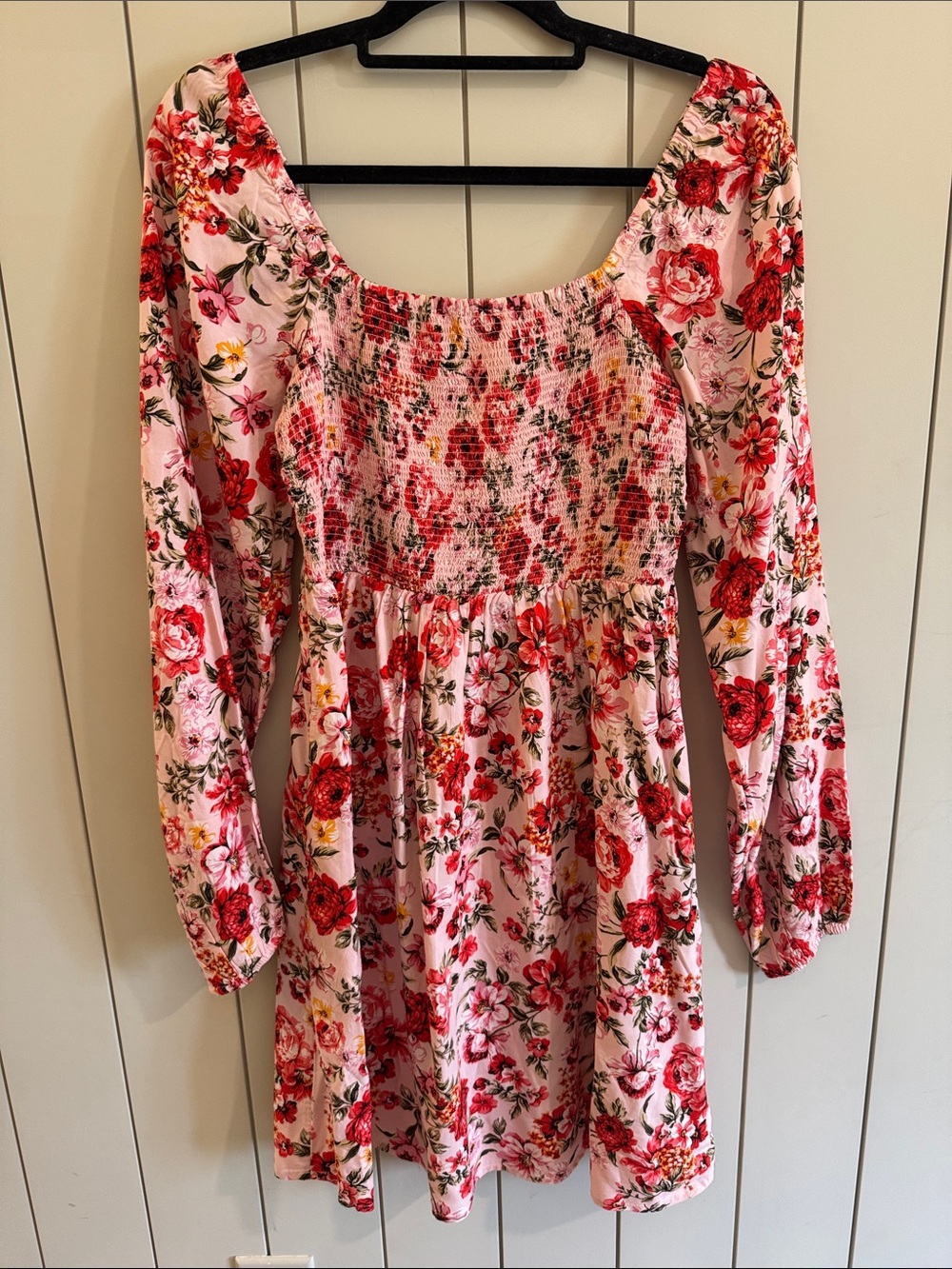 NWT Old Navy Pink Floral Long-Sleeve Smocked Dress